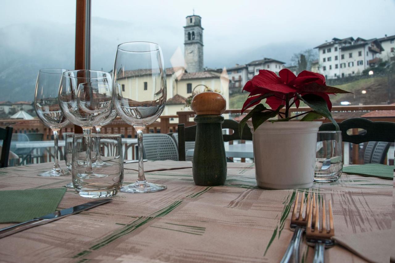 Hotel Locanda Le Tre Oche Molina di Ledro Extérieur photo